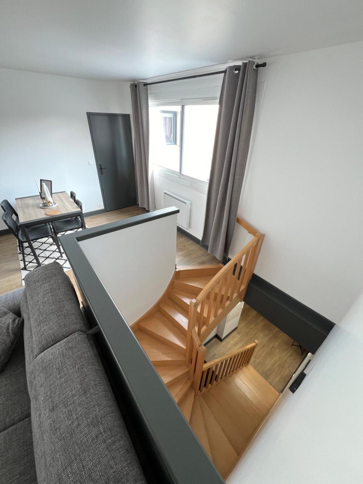 Apartament Hyper Centre A 80M Du Vieux Marche, T2 Calme Vue Sur Les Toits Rue Du Minage La Rochelle  Zewnętrze zdjęcie